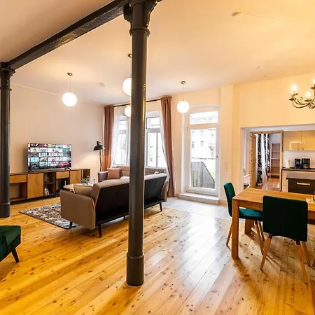 Grosser Terrassentraum In Klein Venedig * Lipsia