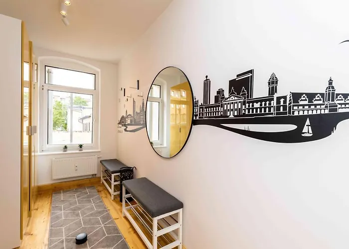 Grosser Terrassentraum In Klein Venedig