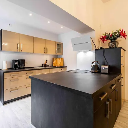 Apartamento Grosser Terrassentraum In Klein Venedig *